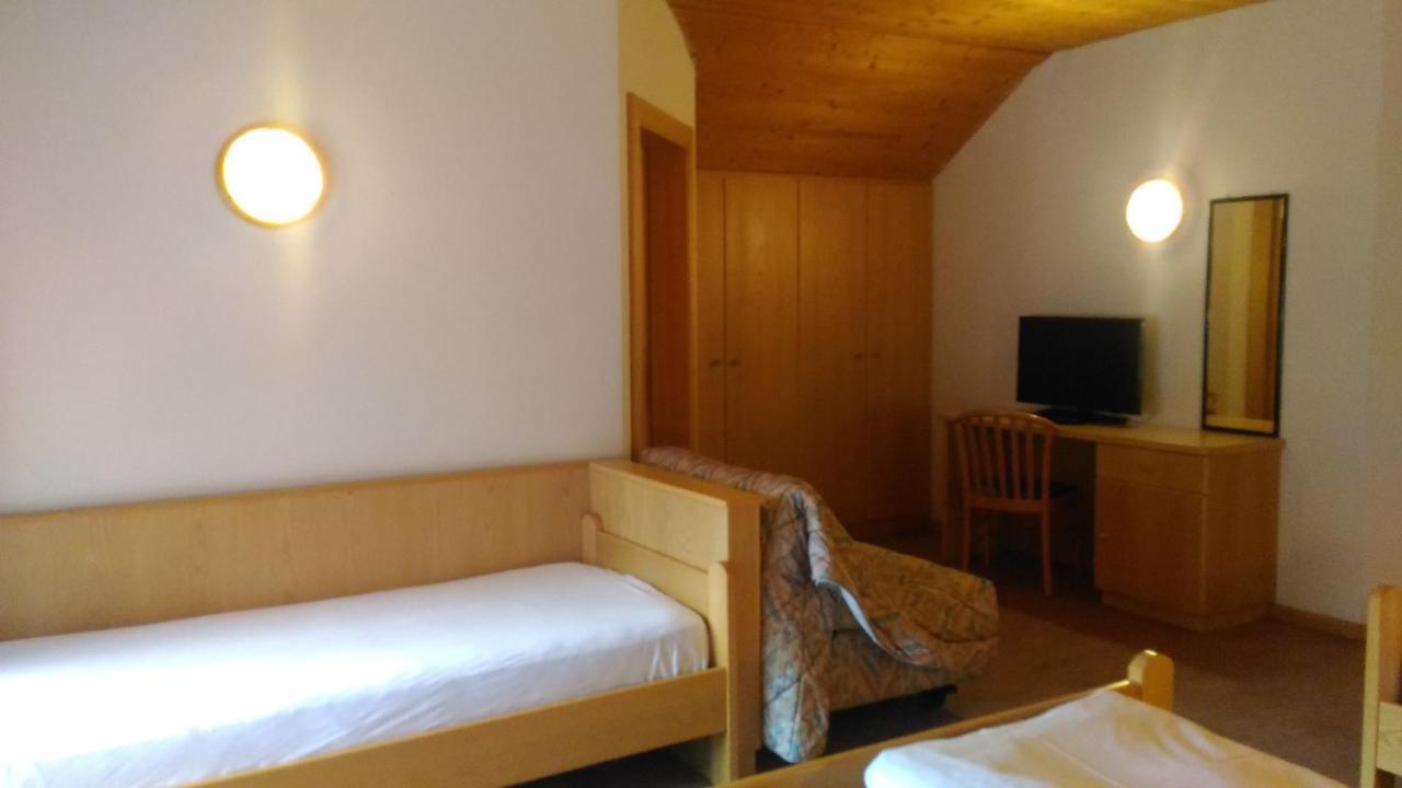 סלבה די ואל גרדנה Hotel Casa Alpina - Alpin Haus מראה חיצוני תמונה