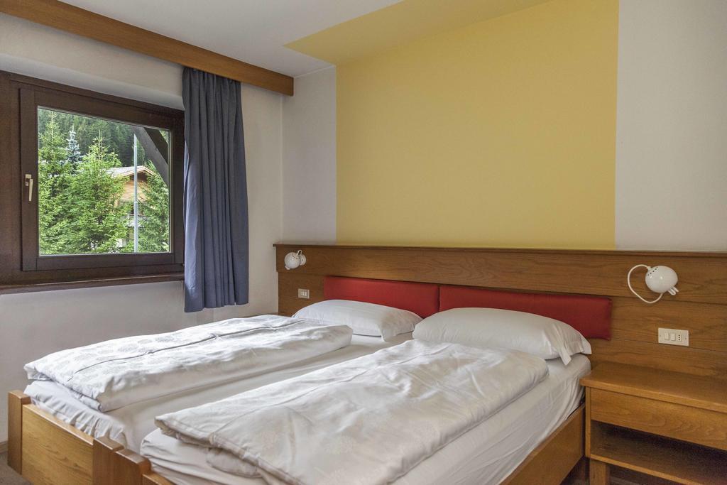 סלבה די ואל גרדנה Hotel Casa Alpina - Alpin Haus מראה חיצוני תמונה