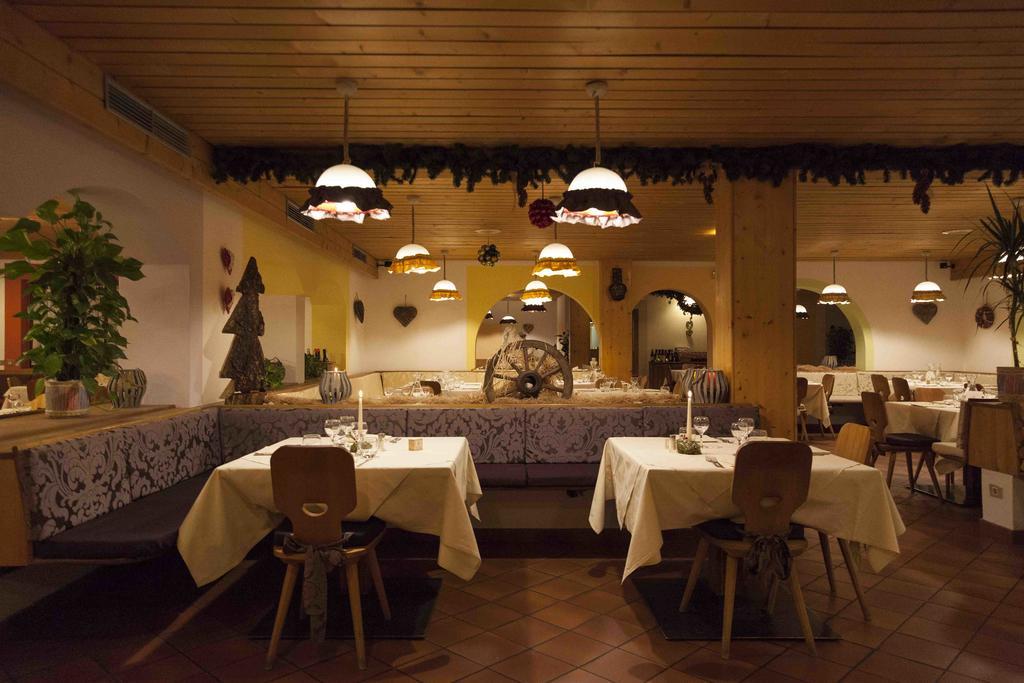 סלבה די ואל גרדנה Hotel Casa Alpina - Alpin Haus מראה חיצוני תמונה