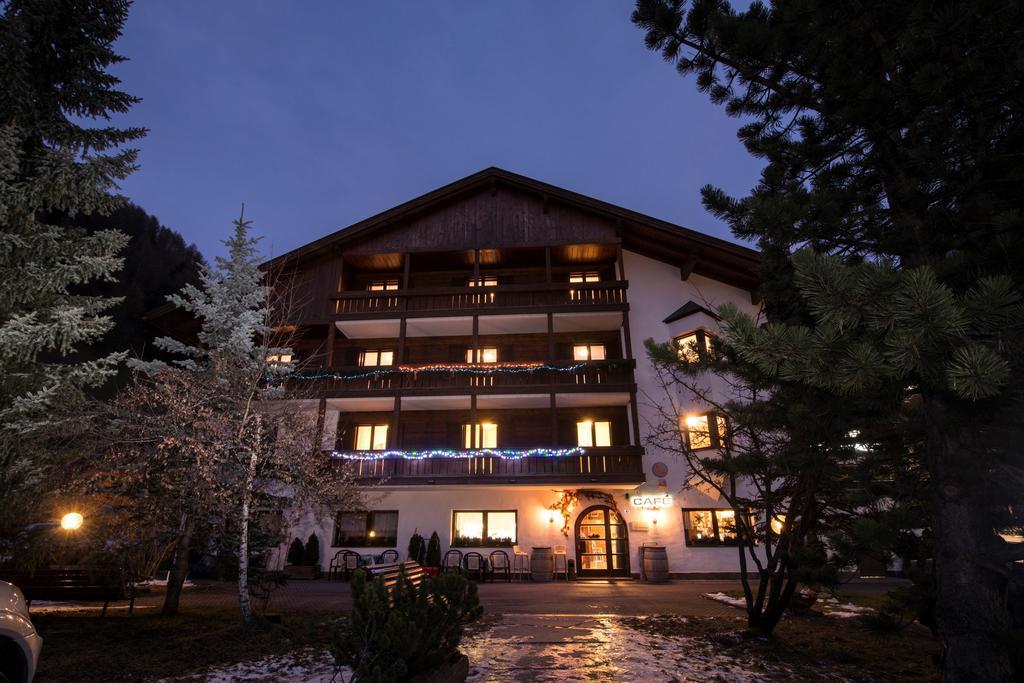 סלבה די ואל גרדנה Hotel Casa Alpina - Alpin Haus מראה חיצוני תמונה
